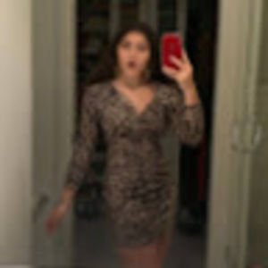 Meet your Posher, Chloe